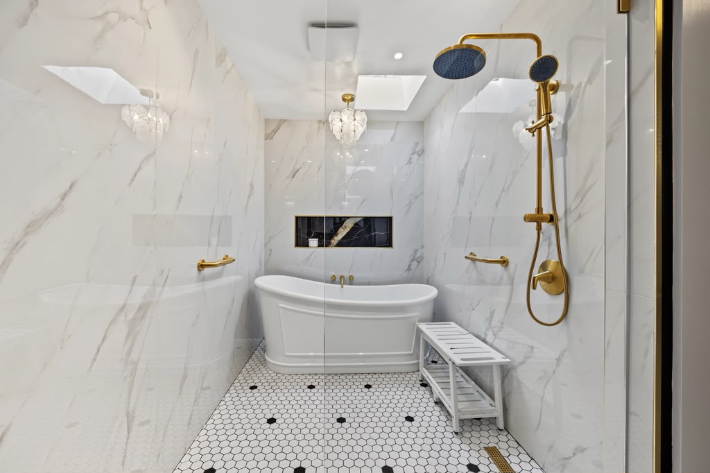 Showers project image